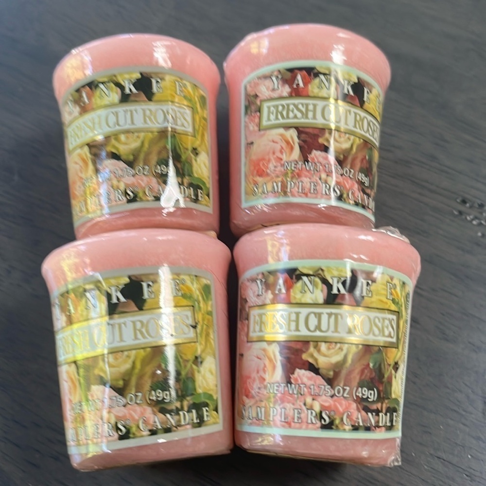Yankee Candle - Fresh cut Roses scent sampler size. Set of 4. New! NWT